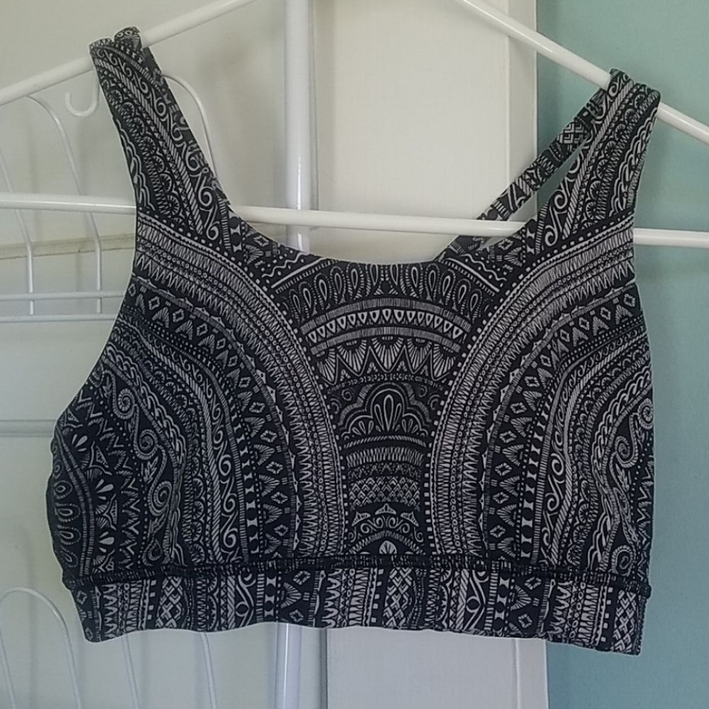 Lululemon Athletica Energy Sports Bra Active Run Outdoor Athletic Crossback